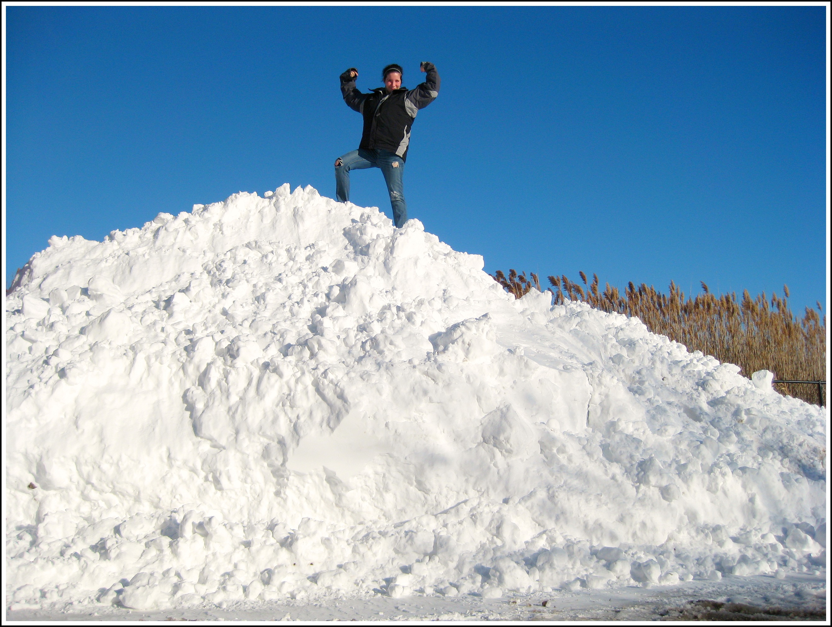 snow pile clipart - photo #50